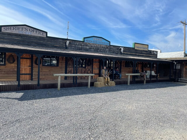 Morinville RV Storefront.jpeg Morinville RV Storefront.jpeg